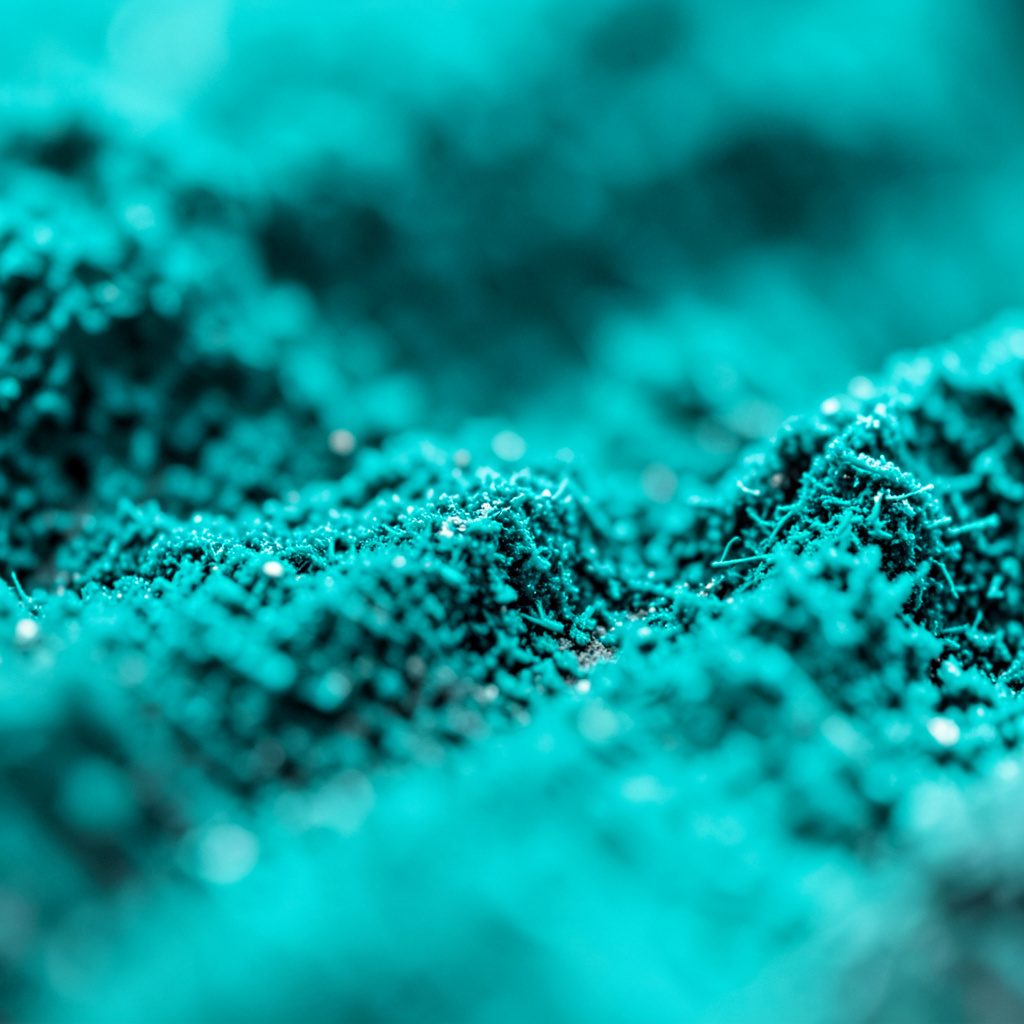 Soft circular abstract gradient in mint green and pale teal, calm and airy